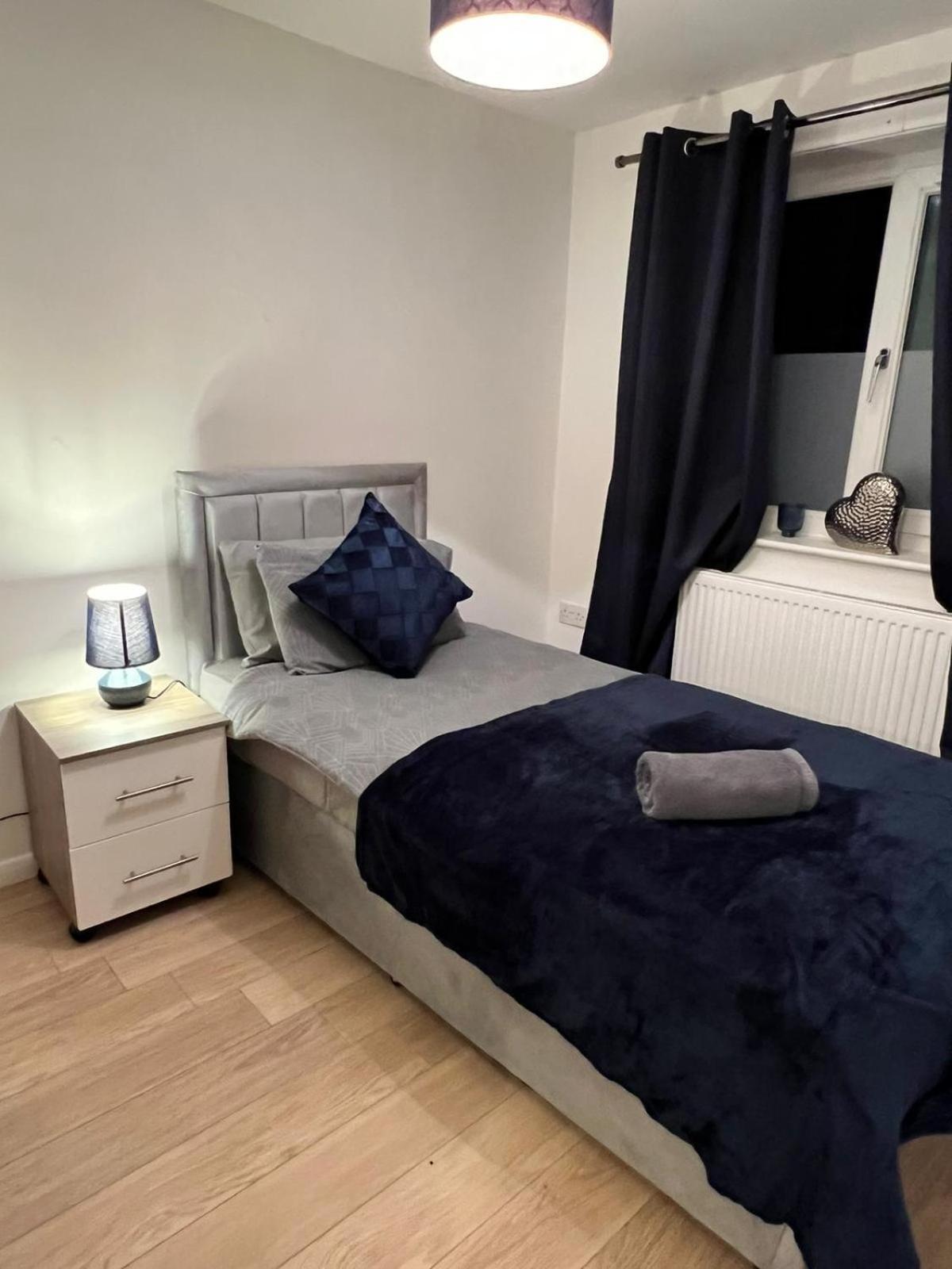 Walnut Apartments Scunthorpe Ngoại thất bức ảnh